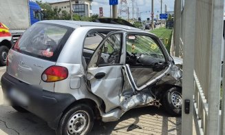Cum s-a produs accidentul de pe Bulevardul Muncii din Cluj, în urma căruia o femeie este în stare critică, iar doi minori au fost răniți