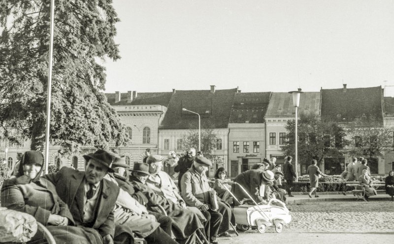 Instantaneu din Piața Unirii, anii '60