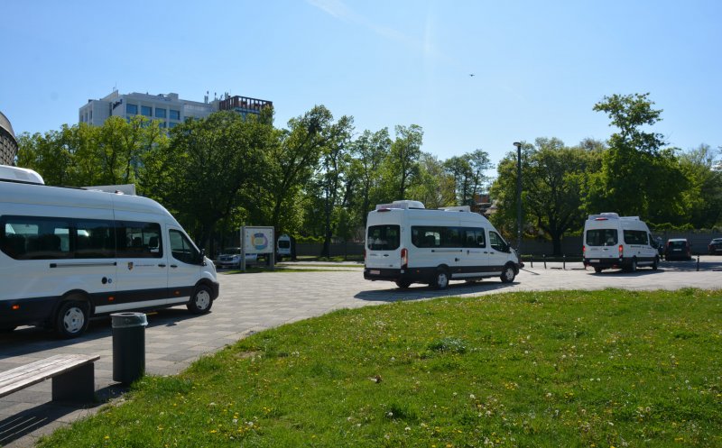 La București - aliați, la Cluj - dușmani de moarte! USR sare la gâtul lui Alin Tișe pe tema microbuzelor școlare / Senatorul Ciprian Rus, trimis să se mai documenteze