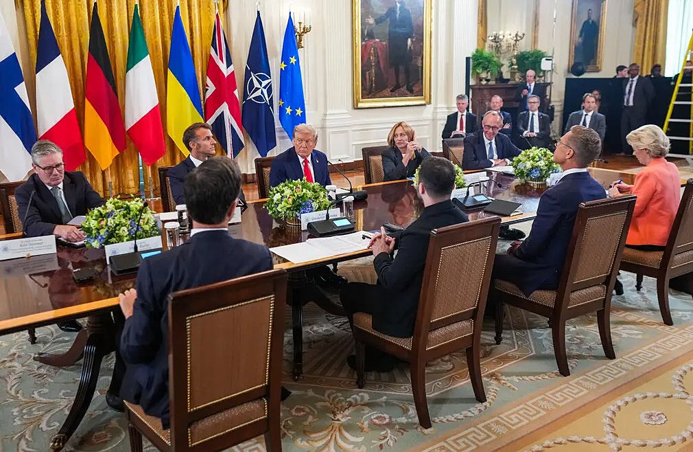 Summit istoric la Casa Albă: Zelenski, și alți lideri europeni au învățat câte ceva despre negocieri în stilul Trump. La fel și Putin