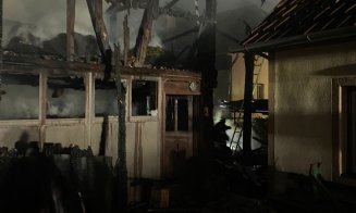 Intervenție de peste 8 ore la stingerea unui INCENDIU în județul Cluj