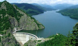 De ce a fost golit lacul Vidraru după 60 de ani: adevărul din spatele zvonurilor cu aur și sate scufundate