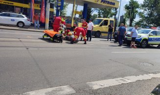 Incident grav în Cluj-Napoca: un bărbat, întins pe carosabil, primește îngrijiri medicale