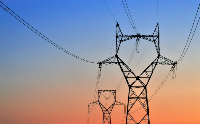 Opt soluții prin care ministrul Energiei vrea să reducă prețurile la energie electrică
