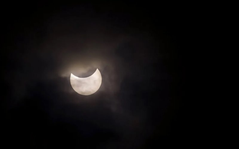 Eclipsă solară în luna septembrie. De unde se va putea vedea