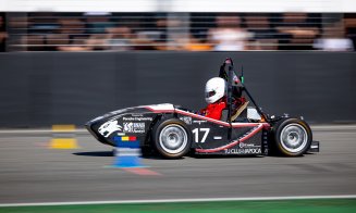 Mașina electrică a studenților de la UTCN, pe faimosul circuit de Formula 1, Hockenheimring, la competiția Formula Student Germania