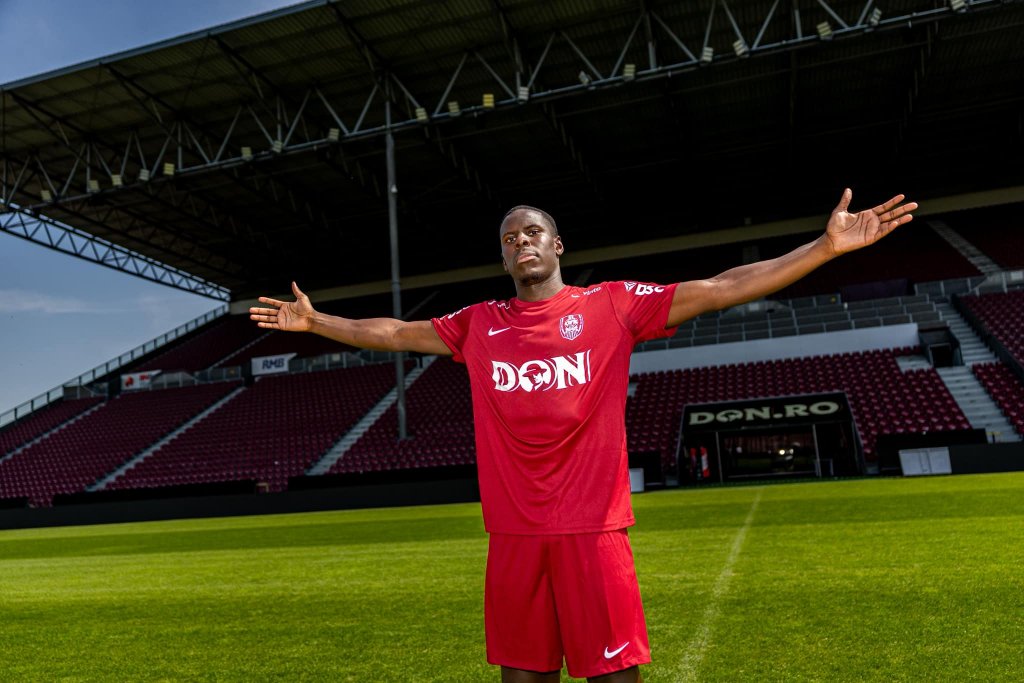 Kurt Zouma, primele declarații după transferul la CFR Cluj: "Mă bucur să fiu aici, abia aștept să încep"