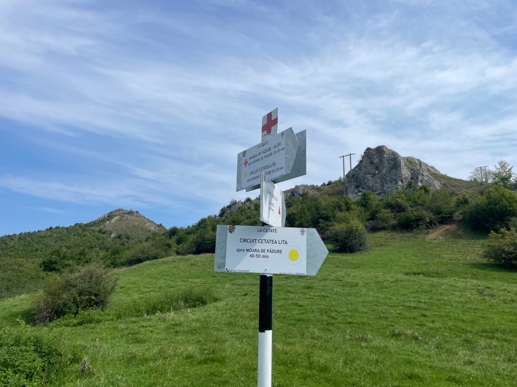 Ce trasee turistice și de escaladă iubite de clujeni vor fi reamenajate
