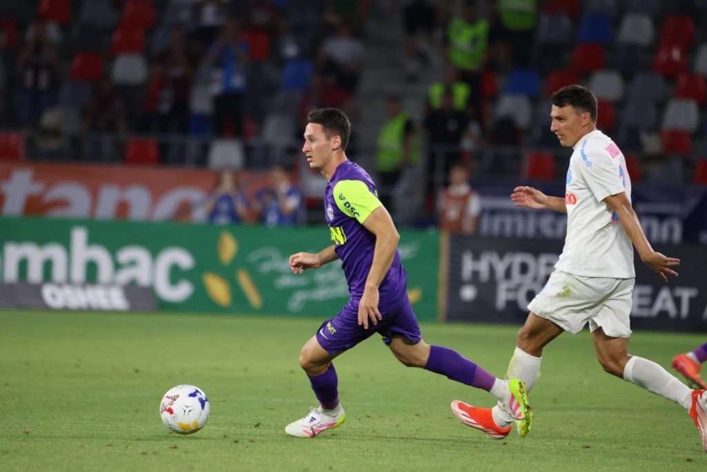 După ratarea transferului la Rapid, Alin Fică își va prelungi contractul cu CFR Cluj: "Am avut o discuţie"