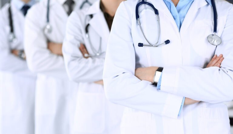Topul medicilor de renume ai Clujului. Cine sunt specialiștii care duc medicina clujeană la nivel internațional