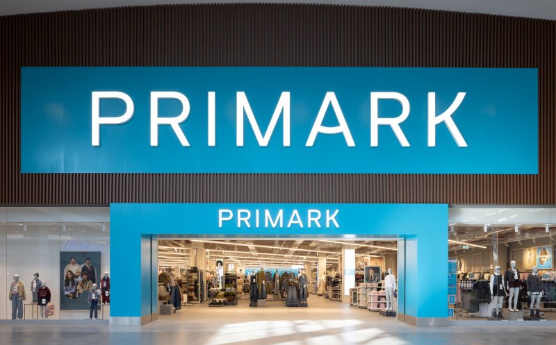 Primark a ajuns la Cluj-Napoca: Modă sustenabilă și produse pentru toată familia