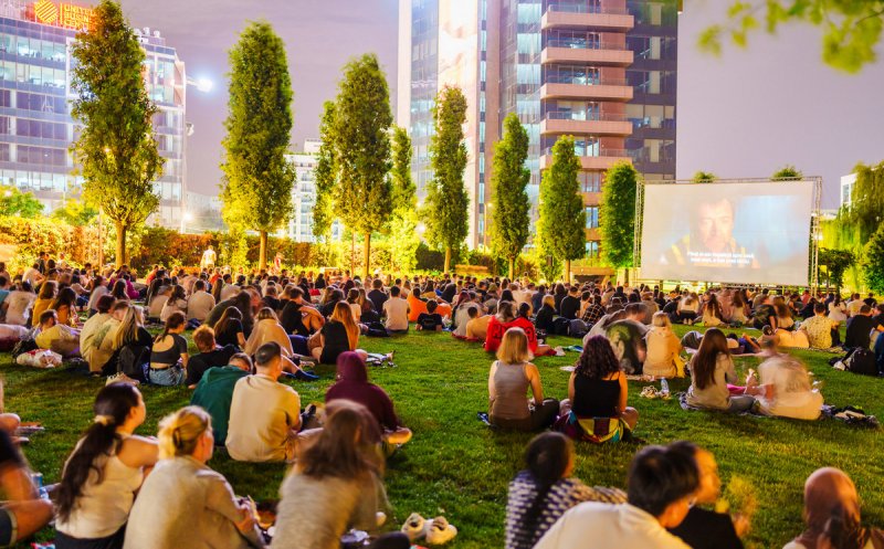 Ultimele povești ale verii: „Bohemian Rhapsody”, la finalul Movie Nights, și „Jack și vrejul de fasole”, la Kids Thursdays