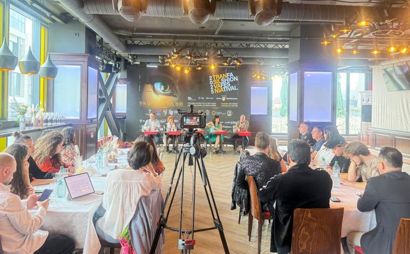 Oferte academice, oportunități și proiecte din industria modei, prezentate la Conferințele Transilvania Fashion 2025