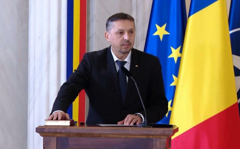 Daniel David, despre o posibilă demisie: „Dacă moțiunea simplă va fi adoptată, nu mai am de ce să fiu ministru”