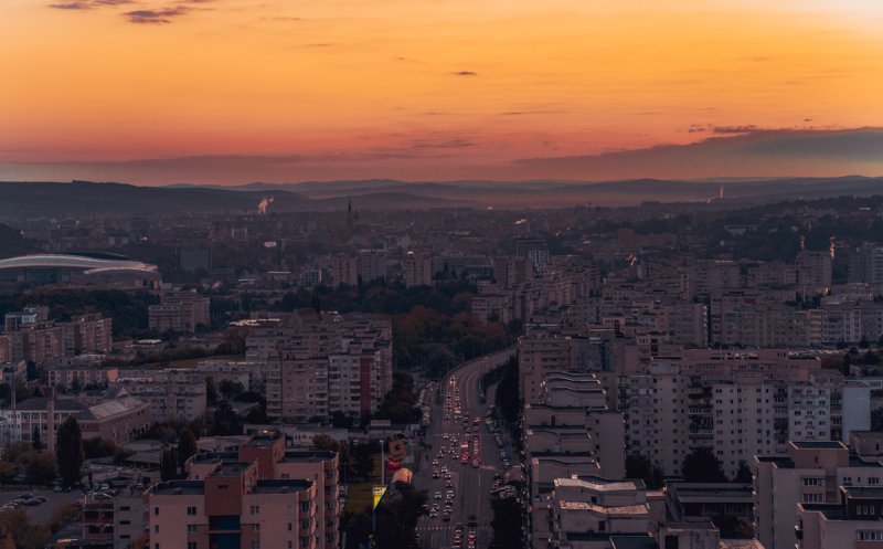 Părerile clujenilor despre apartamentele din cel mai înalt turn cu locuințe din Cluj-Napoca: Cât costă și ce nu le place: ”Trafic infernal / Poluarea e foarte mare / Plătești enorm”