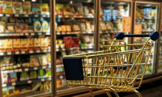 Untul, smântâna și pâinea, printre produsele cu cele mai mari scumpiri după majorarea TVA. Ce s-a ieftinit?