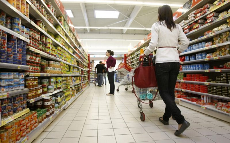 Se plafonează prețurile la alimente? Ce a decis coaliția de guvernare
