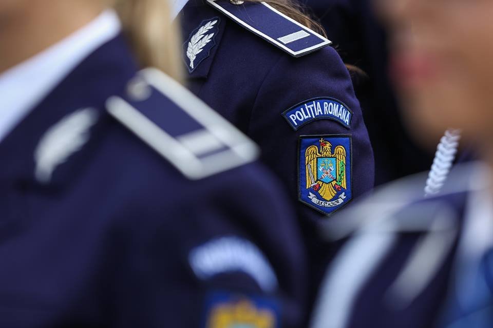 Corupție și fals cu polițiști din Cluj pentru mușamalizarea unui accident / Luare de mită, instigare la abuz în serviciu, instigare la fals intelectual, uz de fals, înşelăciune, etc.