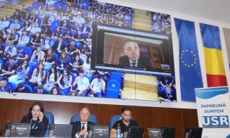 Burse și vouchere de transport pentru studenți din bani europeni? David: Am început discuțiile. Se caută soluții. Mi se pare o idee bună