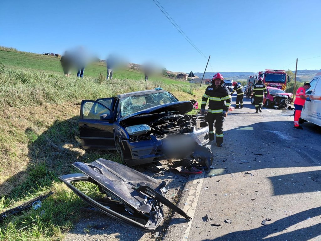 Cum s-a produs accidentul din Cluj, în urma căruia o femeie a fost grav rănită. O șoferiță de doar 19 ani va trebui să dea explicații