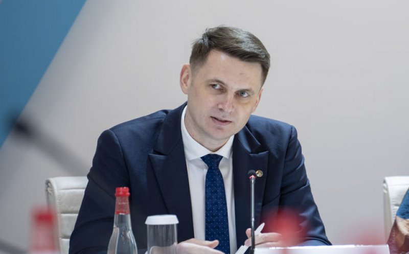 Abrudean: Coaliţia cu siguranţă ar trebui să meargă mai departe, indiferent de situaţie. Nu cred că vom ajunge în situaţia în care premierul Bolojan să-şi dea demisia