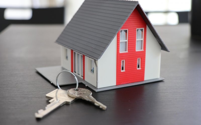 Românii își pierd încrederea în piața imobiliară: Cel mai abrupt declin din ultimii 15 ani