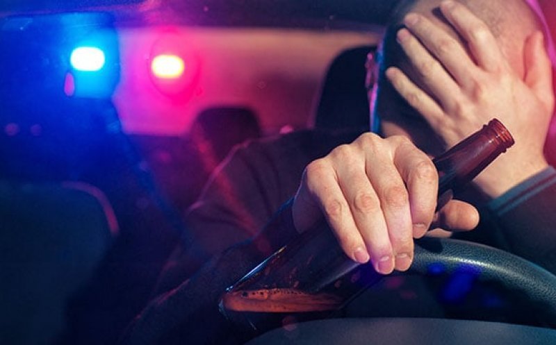 I-au luat permisul pentru alcool la volan, dar l-au prins din nou la volan peste câteva ore. Tot beat