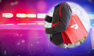 Un livrator a alertat poliția după o comandă suspectă: coliere de siguranță, înălbitor, un topor și saci de plastic