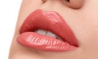 Creioane de buze: cum sa iti conturezi buzele perfect cu produse de calitate 