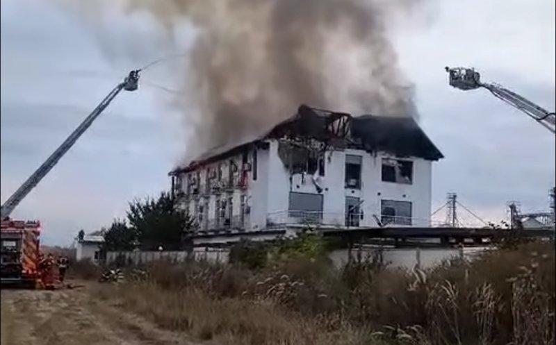 Incendiu devastator la un hotel: Două tinere au fost găsite carbonizate
