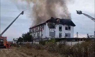 Incendiu devastator la un hotel: Două tinere au fost găsite carbonizate