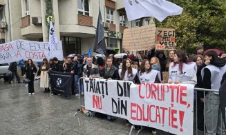 An universitar început cu protest la Cluj. Ce îi nemulțumește pe studenți