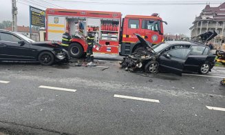 Cum s-a produs accidentul din Huedin, cu patru autoturisme, în urma căruia un copilaș de 1 an și o femeie au ajuns la spital