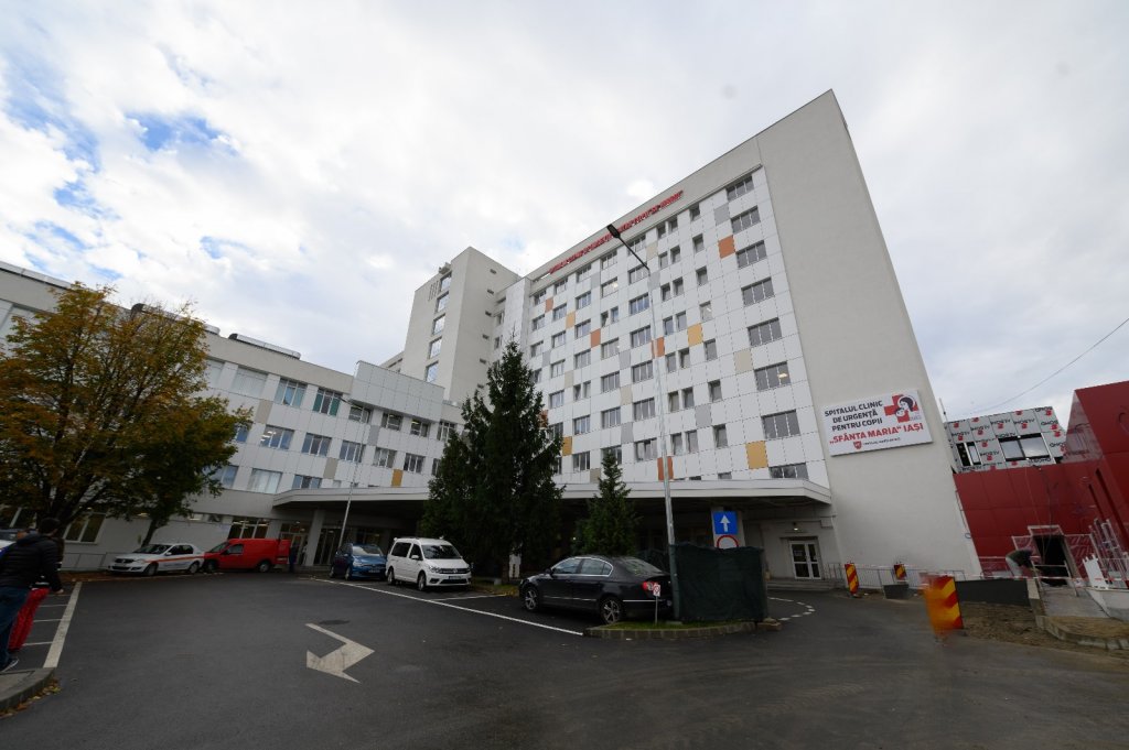 RUȘINE! Despre mizeria umană și cea fizică din spitalul unde au murit 7 copii din cauza bacteriilor intraspitalicești. Ce a trăit acolo o mămică "fițoasă"