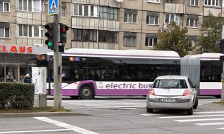 Trafic à la Cluj :)) ”În caz că nu știați dacă se poate face stânga cu mașina pe trecerea de pietoni în fața Pieței Mărăști”