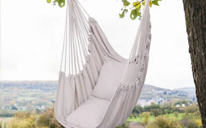 Hamacul de grădină vs. hamacul de călătorie: cum alegi varianta potrivită pentru tine