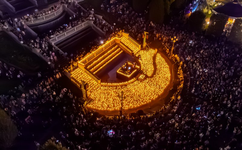 IULIUS celebrează 25 de ani de activitate cu un spectacol aniversar Multisenzorial, în Iulius Parc