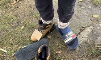 Campania „Pentru copiii în șlapi” merge mai departe: "Fiecare gheată îmblănită pusă pe picioarele unui copil e o victorie tăcută!"