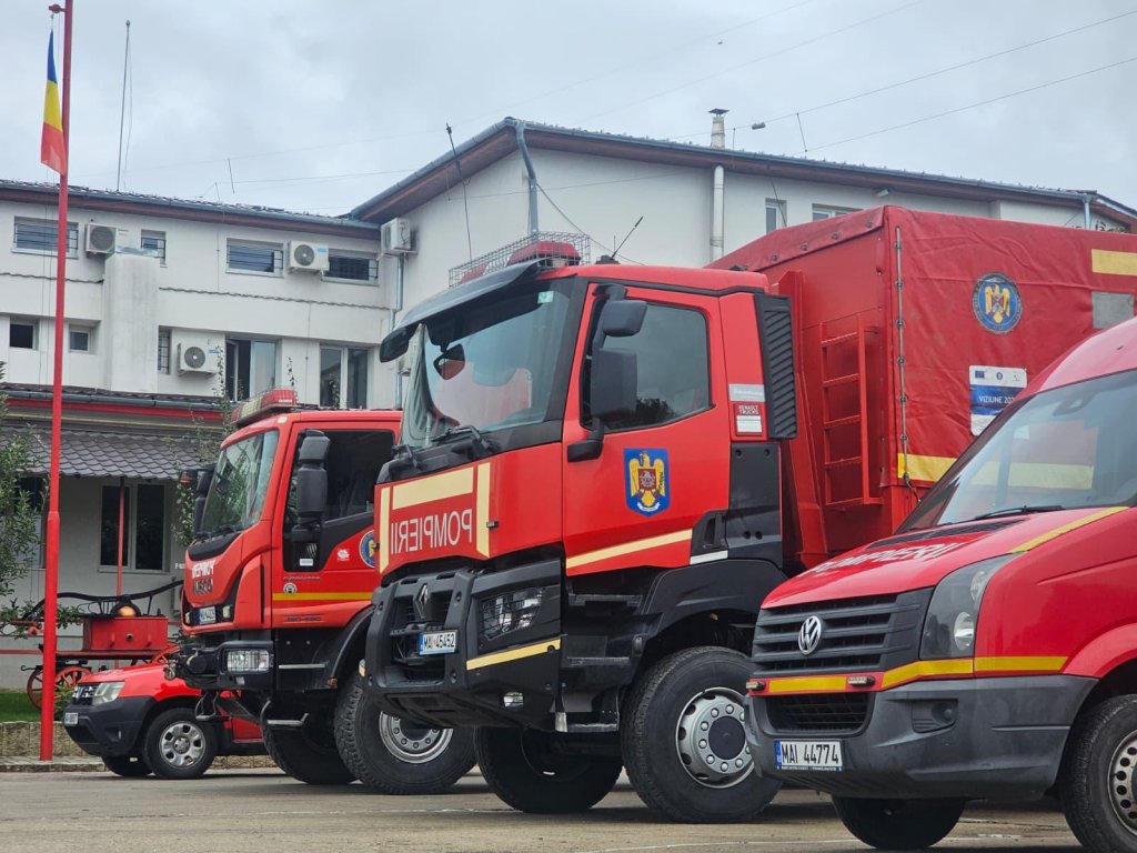 Echipaje din Cluj, trimise în sprijinul județelor afectate de fenomene meteo severe. DSU a suplimentat efectivele în sud-estul țării