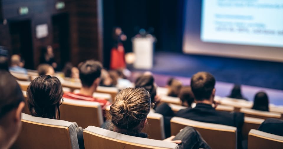 UTCN organizează două evenimente de referință: Întâlnirea Reprezentanţilor Facultǎţilor de Automaticǎ şi Calculatoare din România și ICSTCC 2025