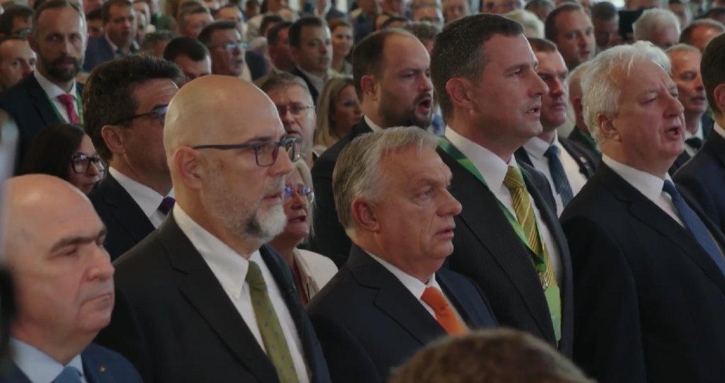 Moment tensionat la Congresul UDMR: Sorin Grindeanu a părăsit sala după intonarea imnului Ținutului Secuiesc
