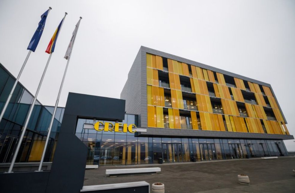 Mate-Info revine acasă! UBB Cluj retrage cursurile de la CREIC și TEAM după protestele studenților