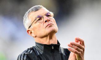 A fost ”lucrat” Sabău la ”U” Cluj de către ”greii” din vestiar? Ce mesaje a primit antrenorul