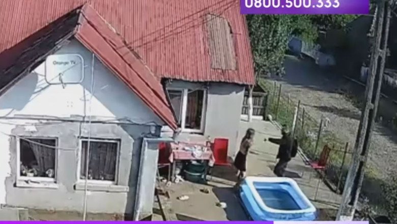 Imagini șocante cu momentul crimei din Mureș: Emil Gânj, surprins în timp ce intră cu toporul în casa tinerei de 23 de ani
