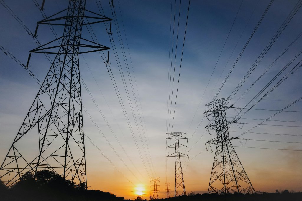 Aproape 70% din energia României este produsă de stat, dar facturile rămân mari: ‘E dramatic, se pot controla prețurile’