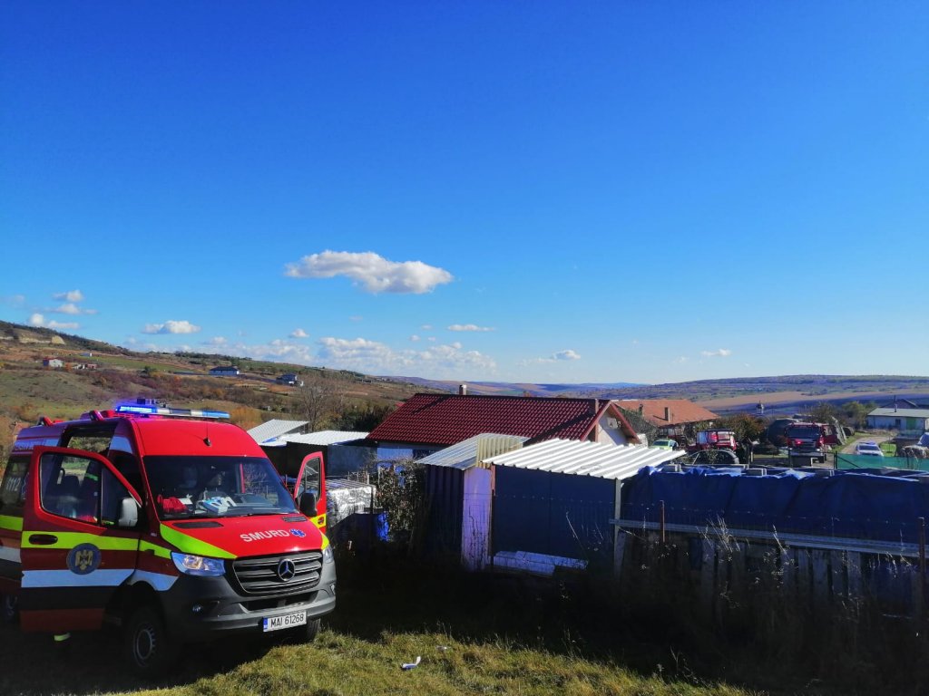 Intervenție de urgență la Cluj: Bărbat căzut într-o fântână, în stop cardio-respirator