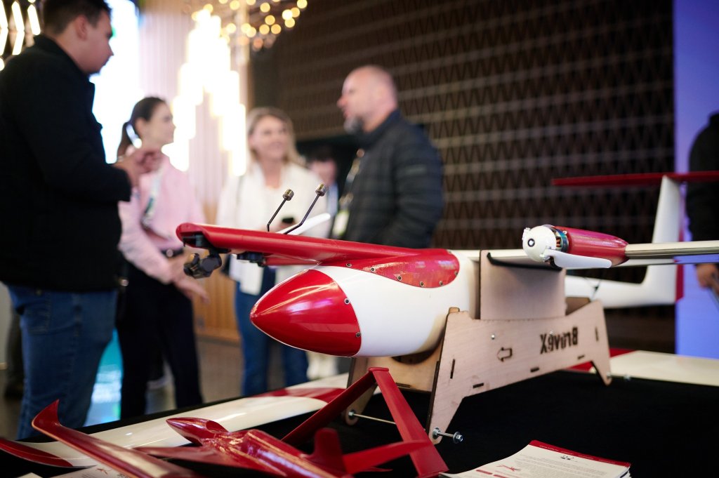 Un producător clujean de drone încheie un parteneriat strategic cu o companie tech germană. “Acoperire mai rapidă și mai eficientă”