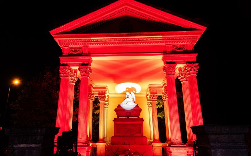 Concert și balet de Luminație cu peste 50 de artiști în Cimitirul Central din Cluj-Napoca