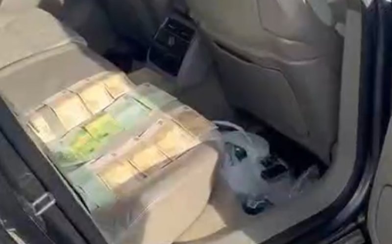 Clujean arestat pentru trafic de arme. Ce i-au găsit polițiștii în mașină