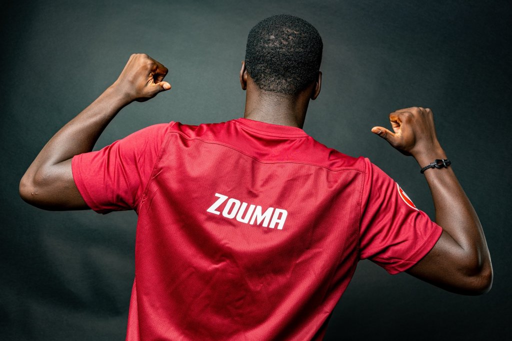 Fost antrenor din Gruia, dă de pământ cu vedeta de lux de la CFR, Kurt Zouma, plătit regește de Varga, dar care nu confirmă în teren